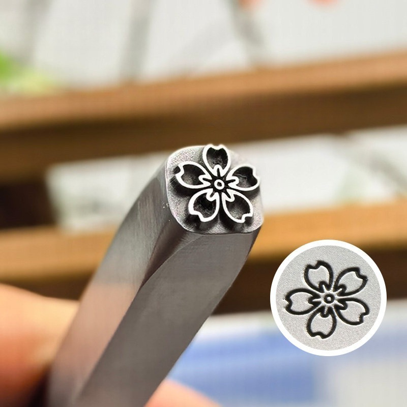 5/7mm 꽃무늬 금속 스탬핑 도구, 보석 펀칭, 실버 - Leatherwork Flowers 리뷰 및 가격